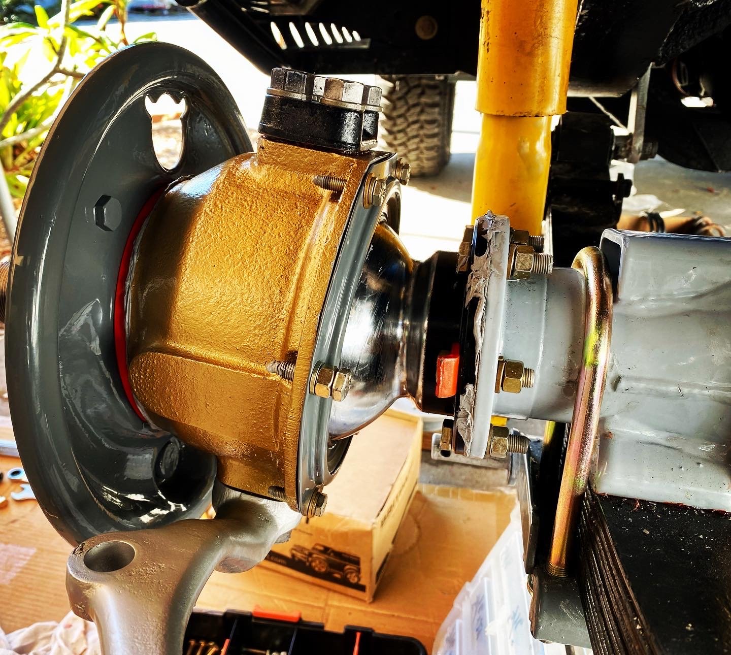 1963 Series 2A 88 Sandy — front axle detail