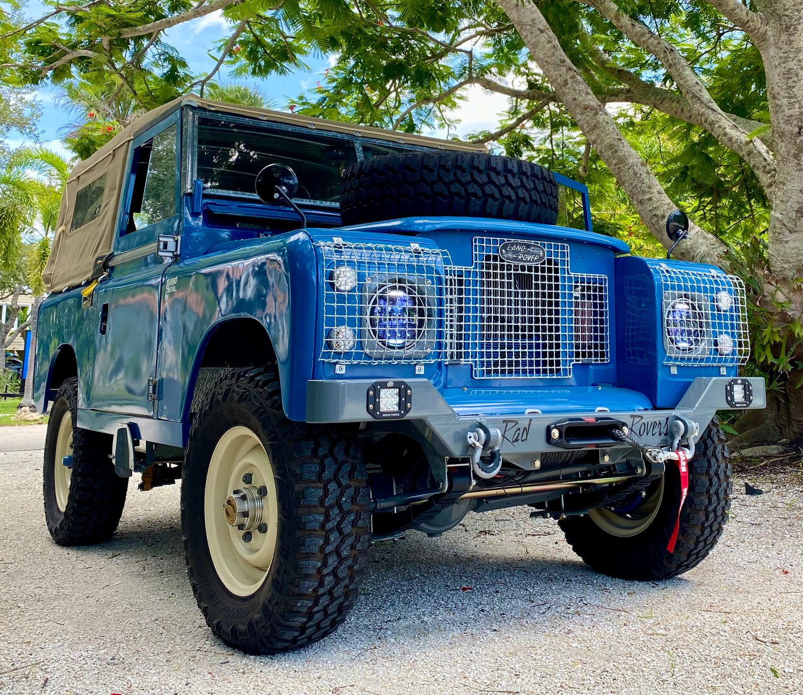 1979 Land Rover Santana Series 3 — Mighty Mite
