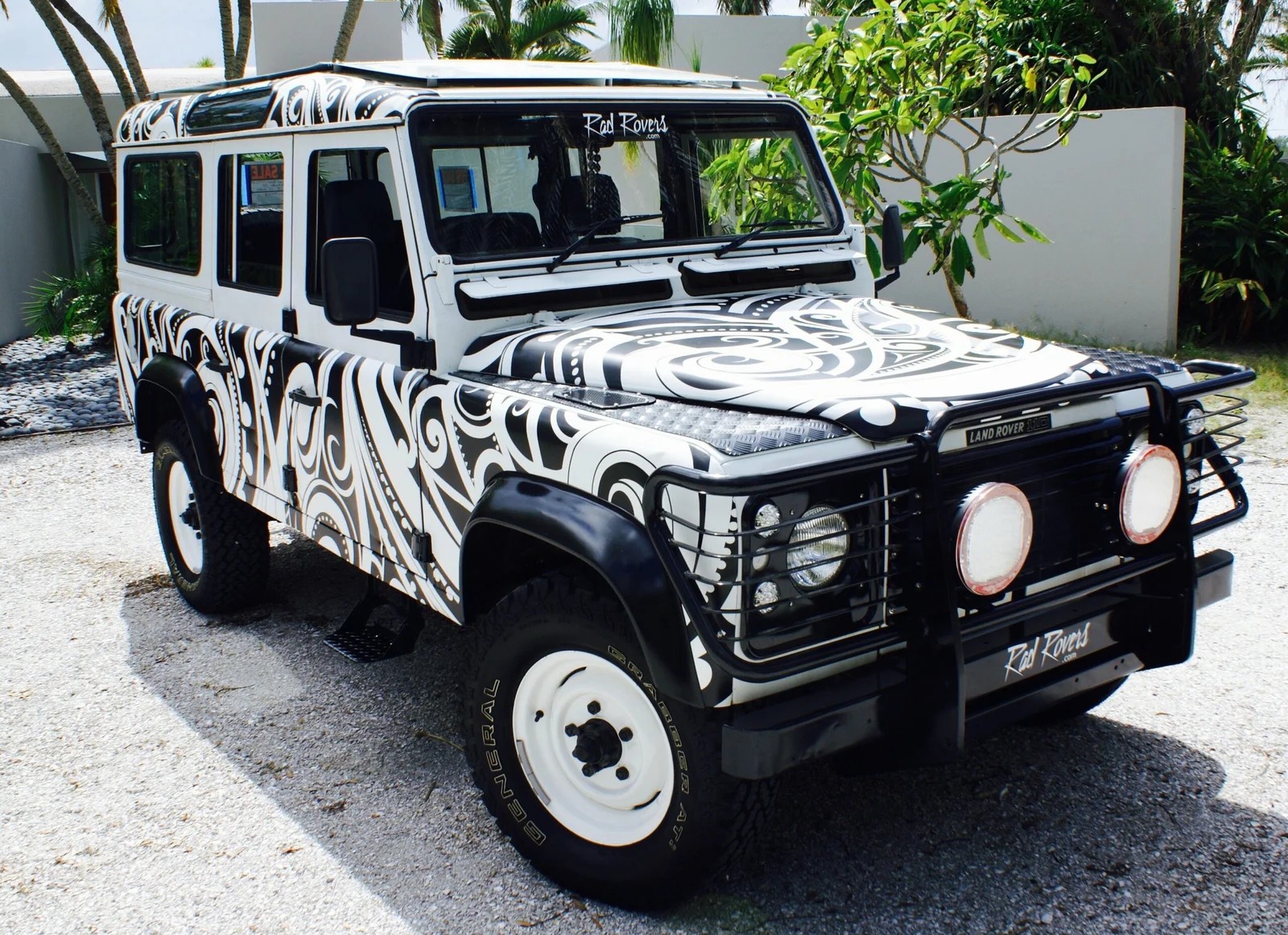 1990 Defender 110 Country — exterior rear